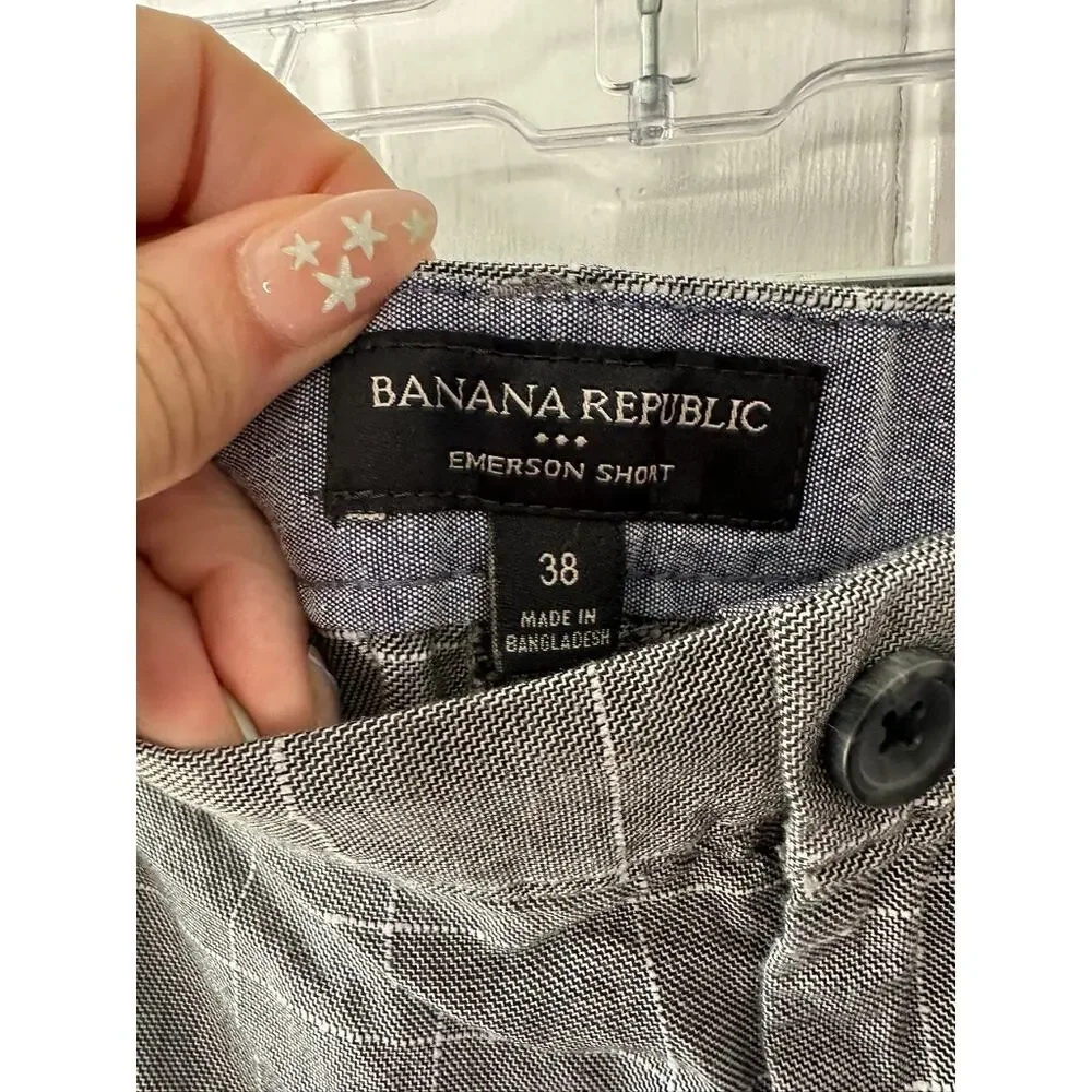 Banana Republic Gray Check 10.5